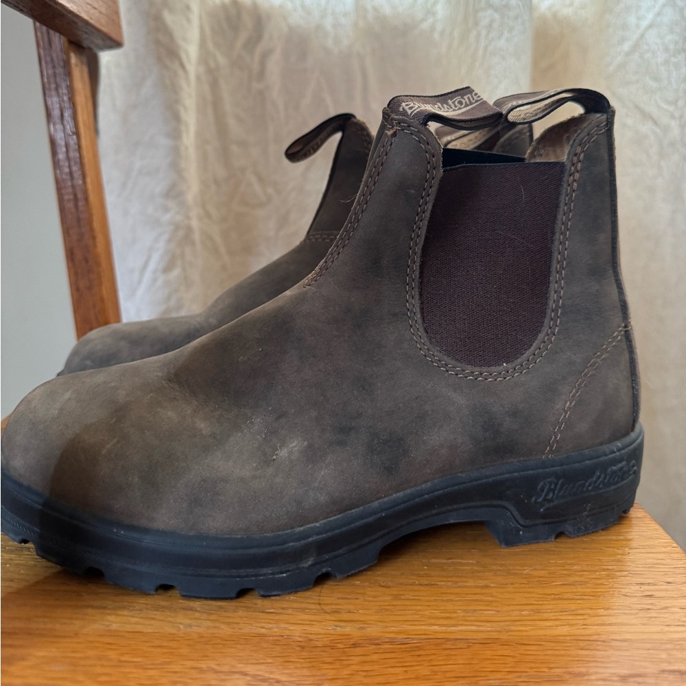 Blundstone Brown Chelsea Ankle Boots